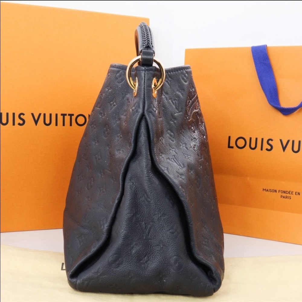 🌺 ✨Authentic✨🌺Louis Vuitton Tote Bag - Picture 5 of 16